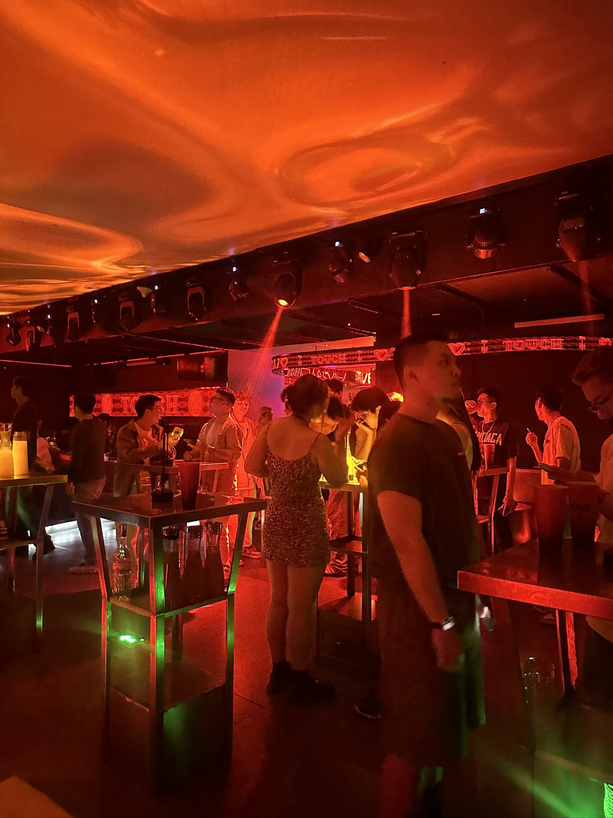 信阳商务ktv打造商务ktv新模式-浉河区ktv预定